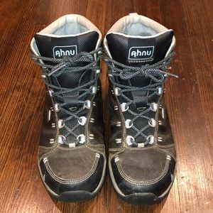Ahnu Women’s Hiking Boots, size 7